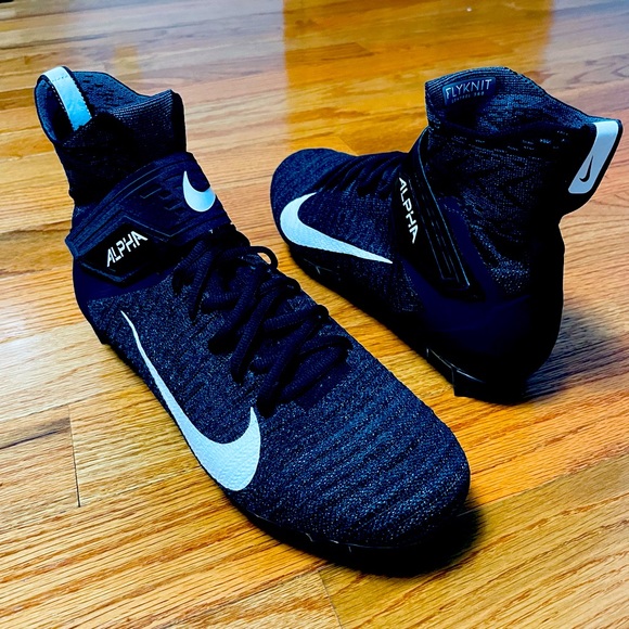 NIKE ALPHA MENACE ELITE 2 BLACK 27.5 NEW Nike Alpha Menace Elite 2 Black Football Cleats AO3374-001